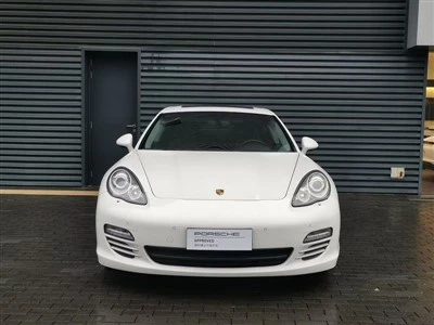 2010 پانامرا 3.6L